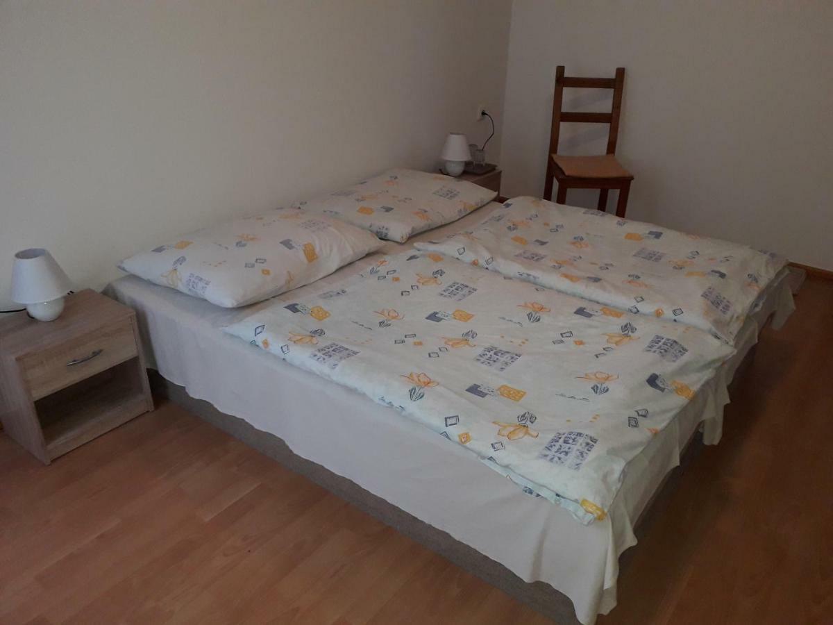Lesnica Chata Holica Pieniny מראה חיצוני תמונה