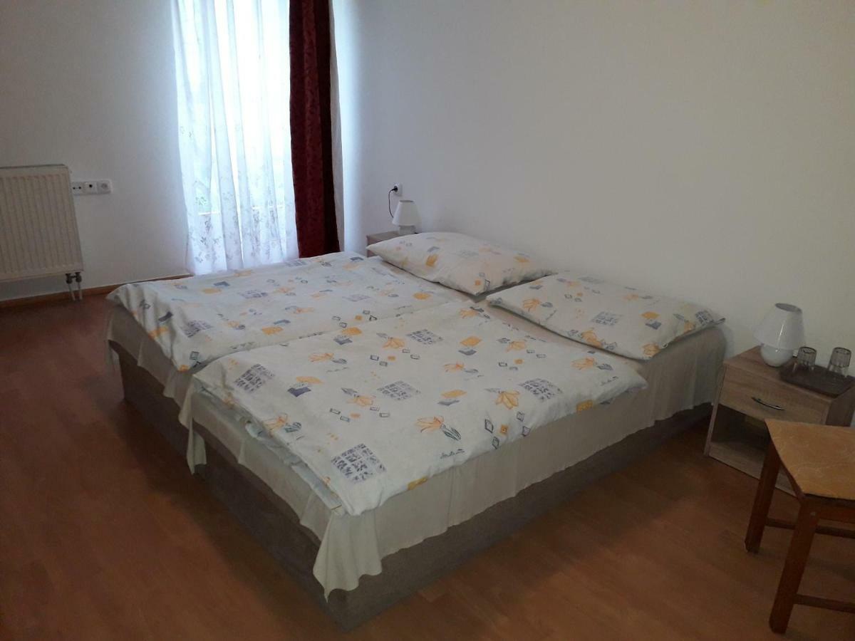 Lesnica Chata Holica Pieniny מראה חיצוני תמונה