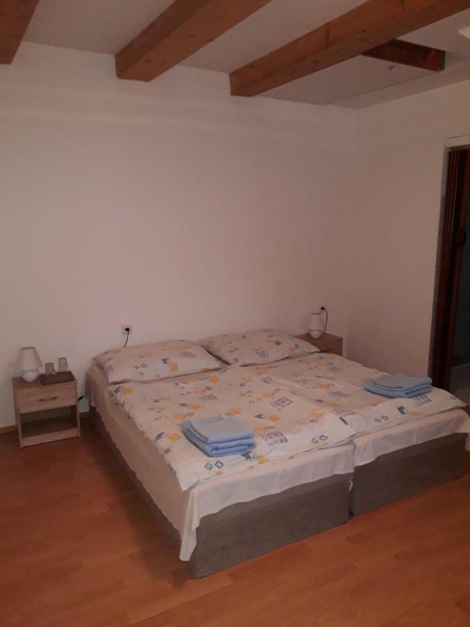 Lesnica Chata Holica Pieniny מראה חיצוני תמונה